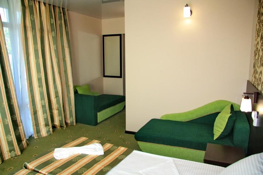 Гостевой дом Family Hotel H2O Геленджик-35