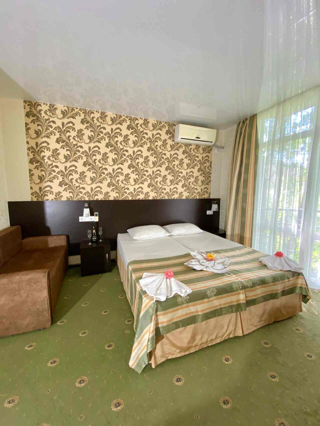 Гостевой дом Family Hotel H2O Геленджик