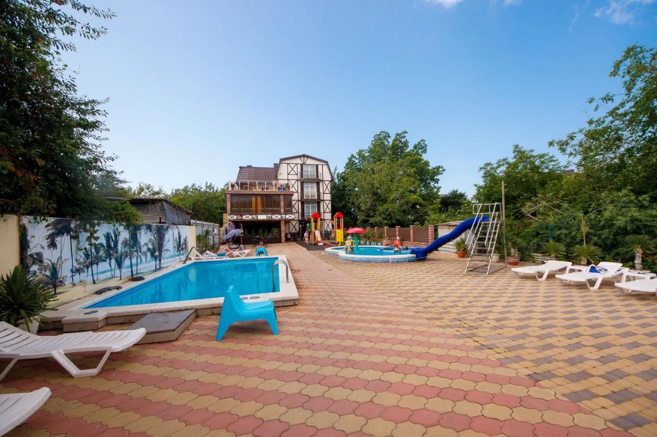 Гостевой дом Family Hotel H2O Геленджик-19