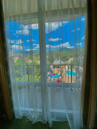 Гостевой дом Family Hotel H2O Геленджик Комфорт 4х местный-5