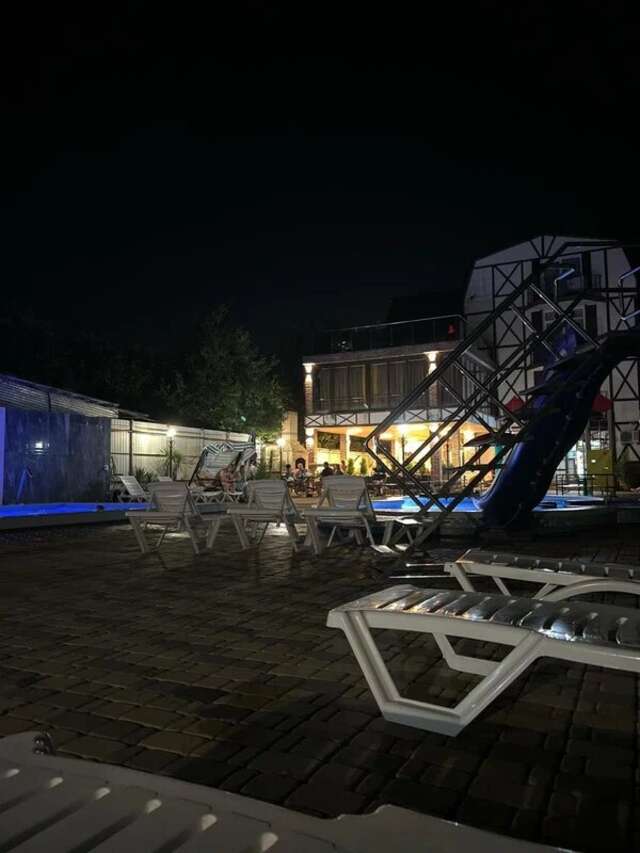 Гостевой дом H2O Геленджик-205