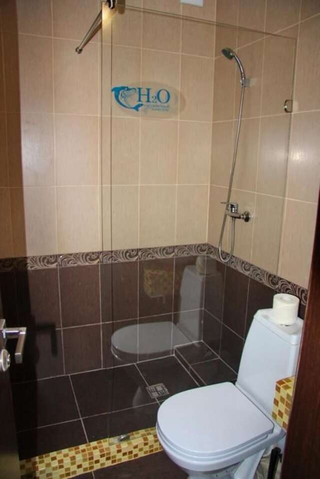 Гостевой дом Family Hotel H2O Геленджик-54