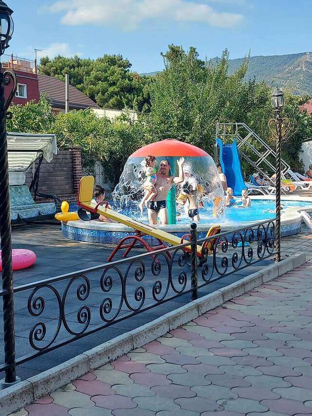 Гостевой дом H2O Геленджик-32